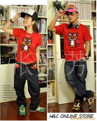 张素芳公司官方网站 引领时尚的服装服饰零售专家