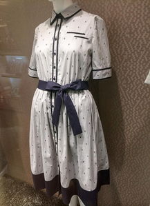 女装品牌推荐 精选服装服饰零售指南