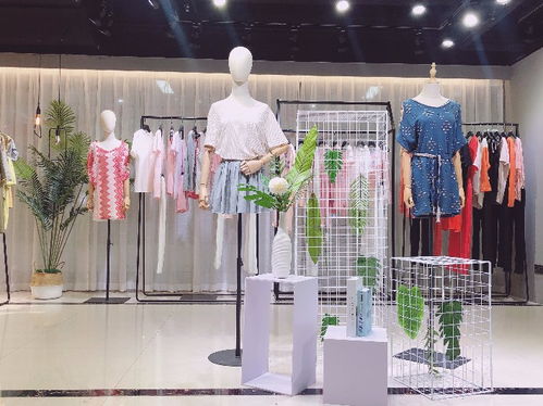 简约新品 纯棉连衣裙的时尚与实惠